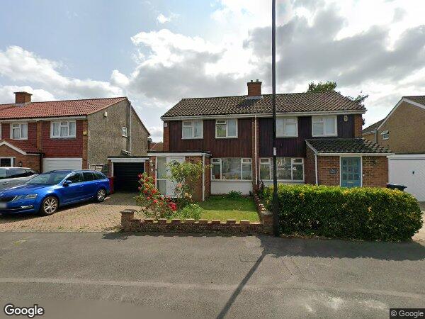 House Seacourt Road in Slough
