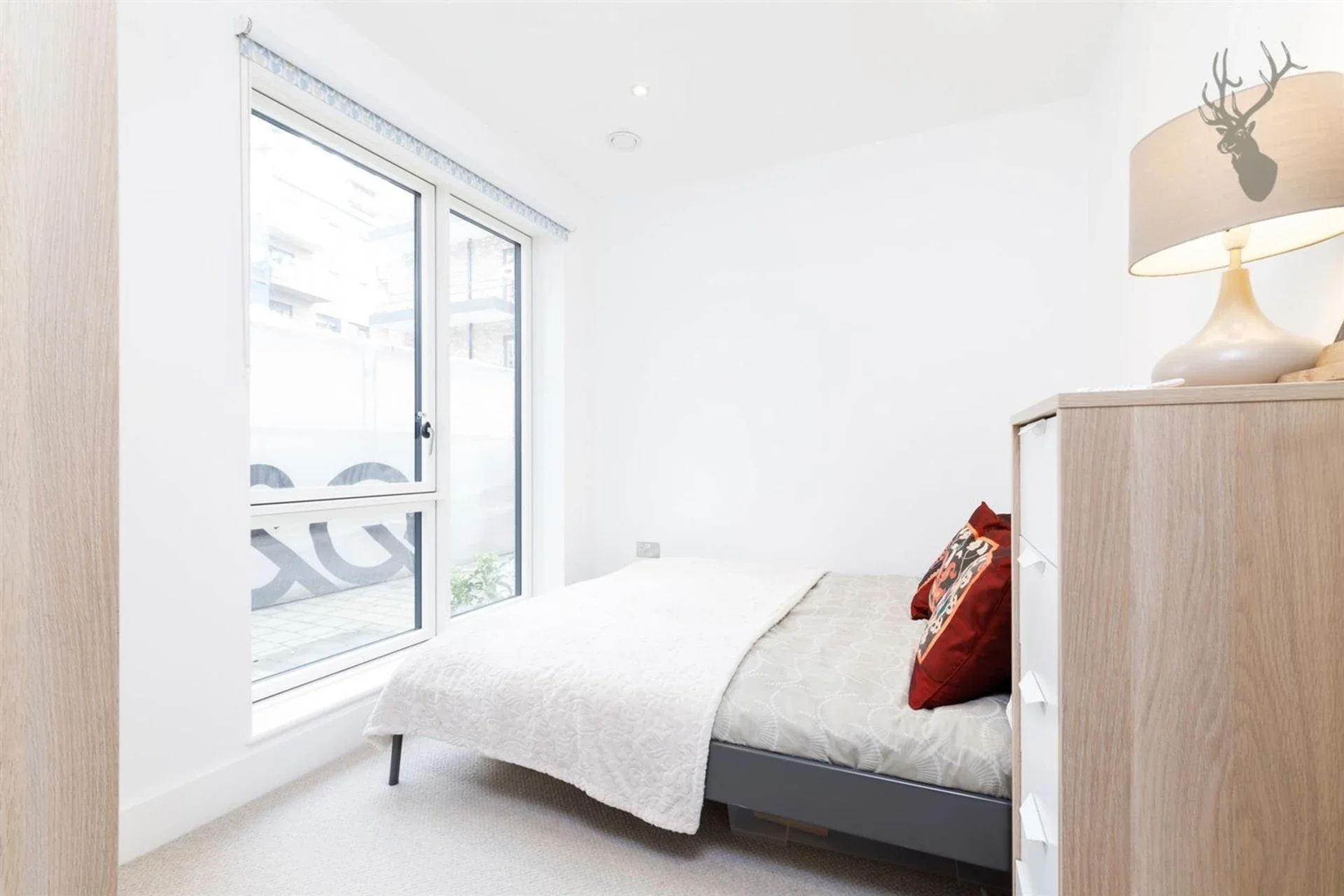 Flat Court Yard in Greater London