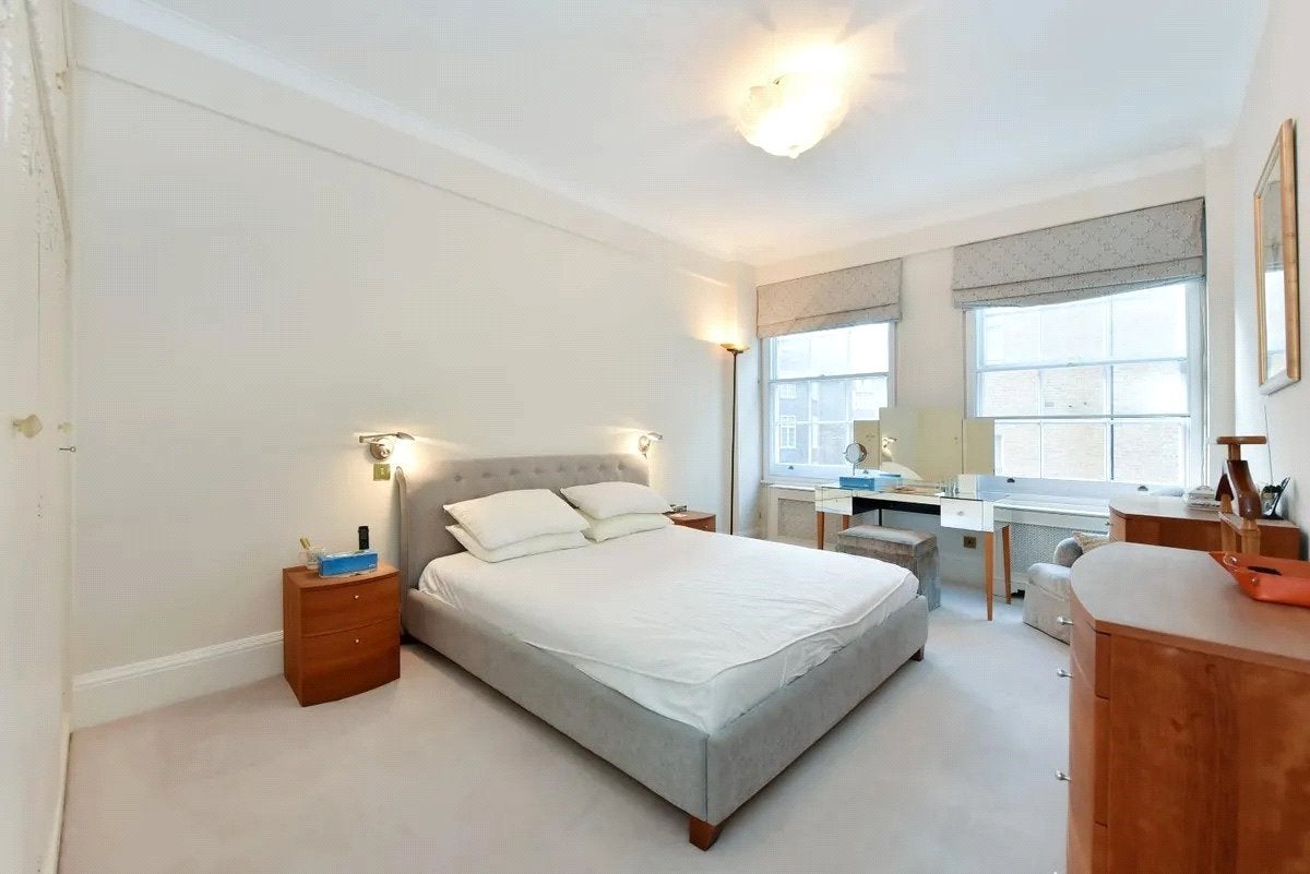 Flat George Street in City of Westminster