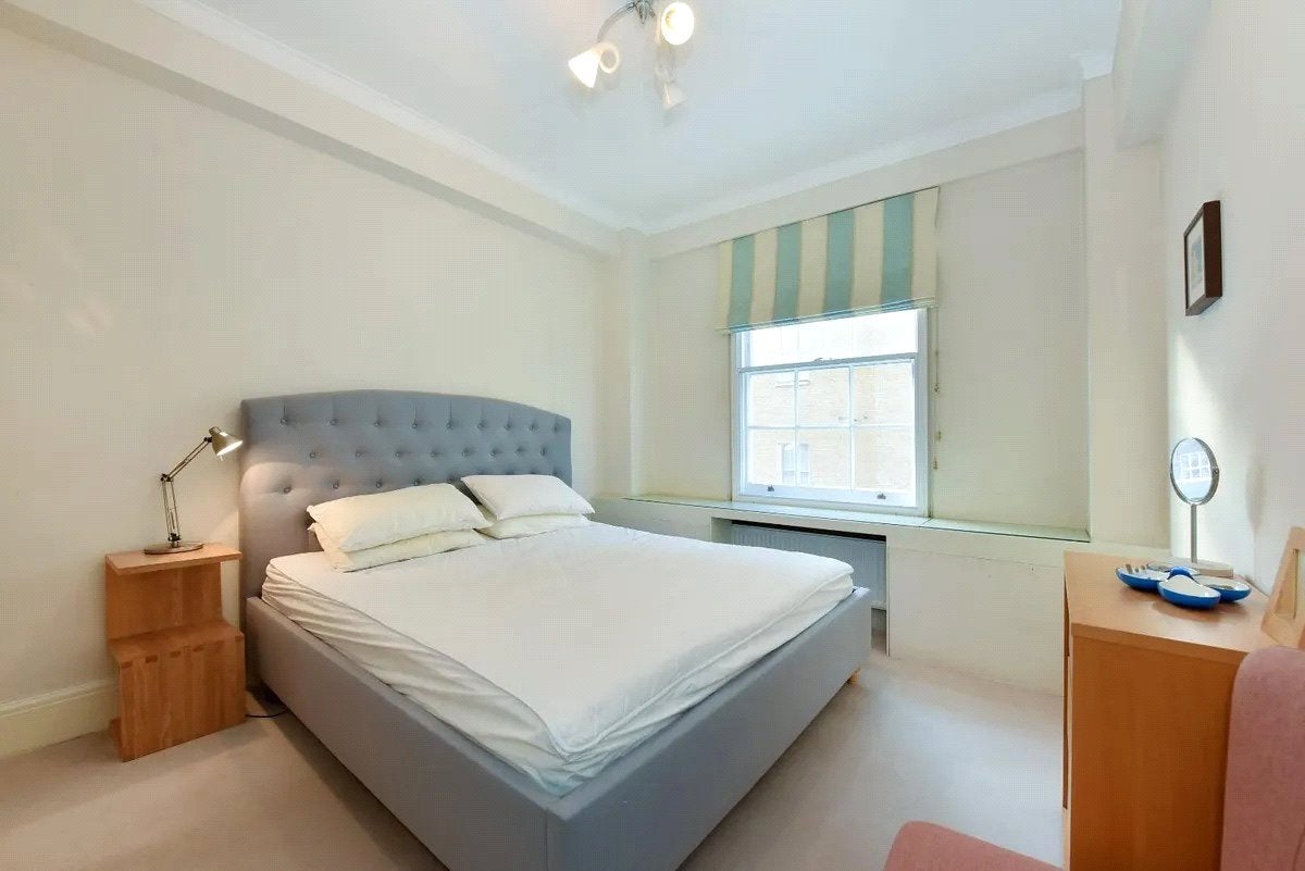 Flat George Street in City of Westminster