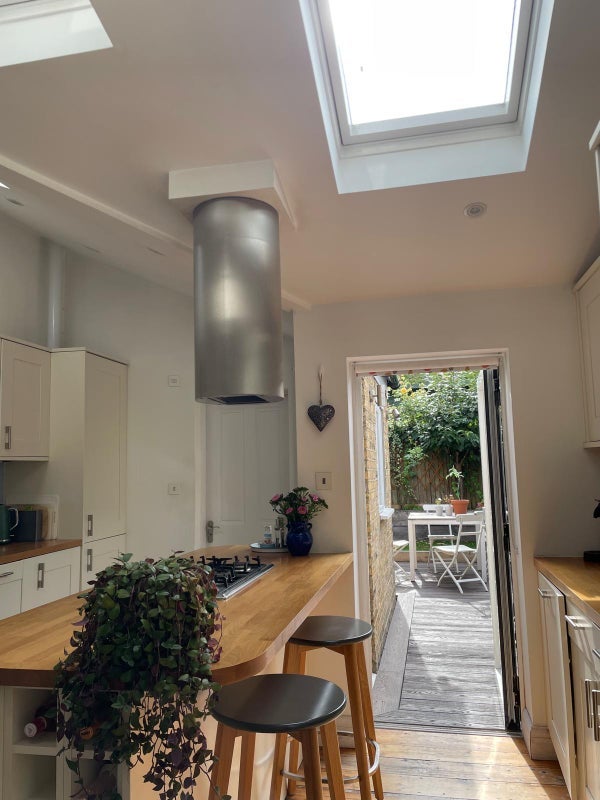 Room Regent Road in Greater London