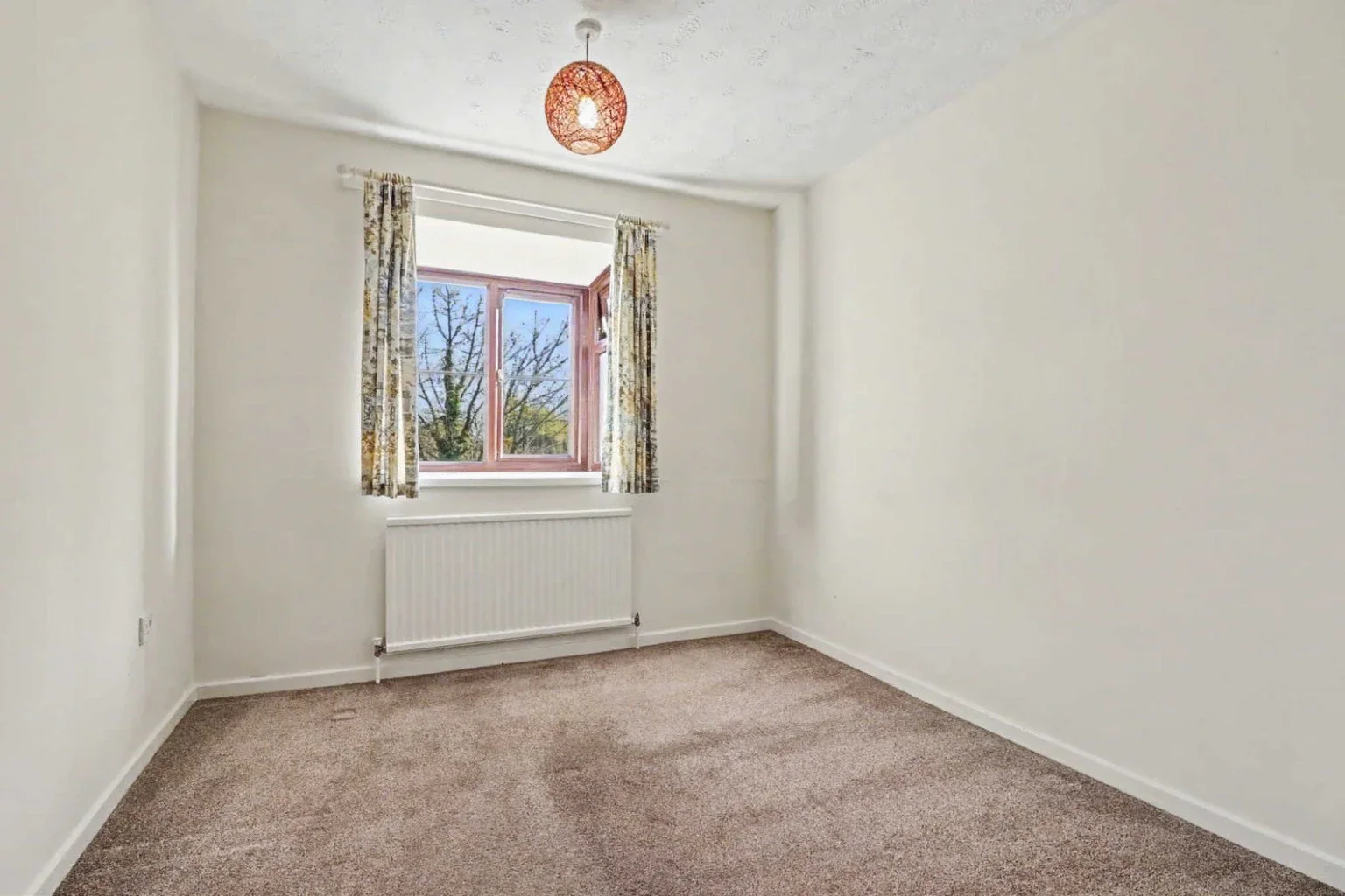 Flat Darwood West in Huntingdonshire