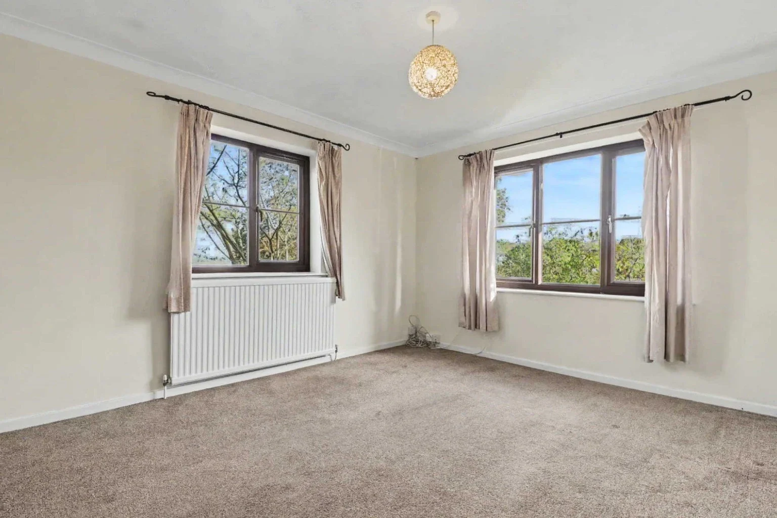 Flat Darwood West in Huntingdonshire