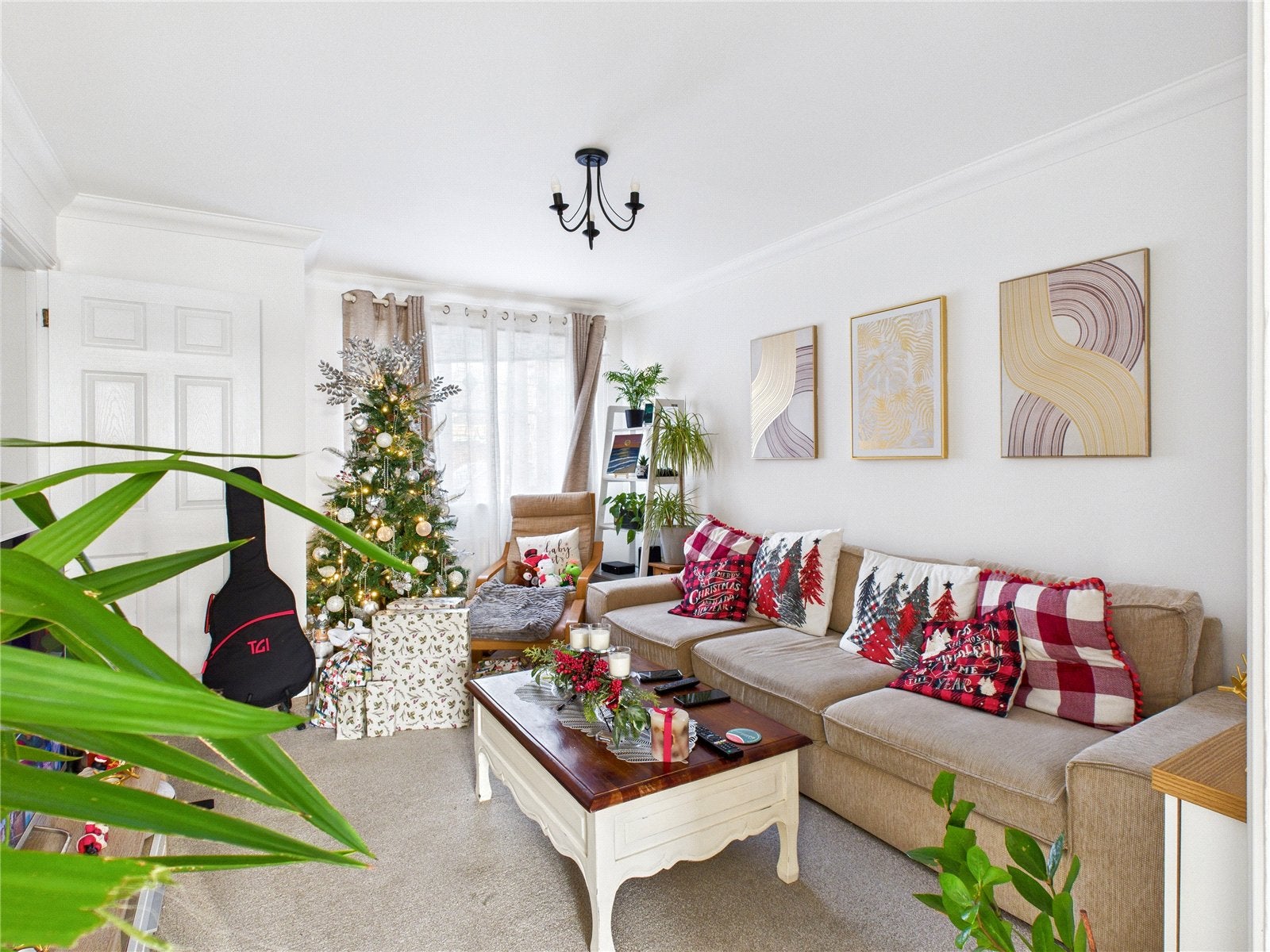 House Peto Avenue in Colchester