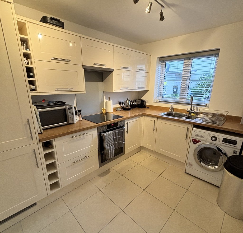 House Mountford Drive in Teignbridge