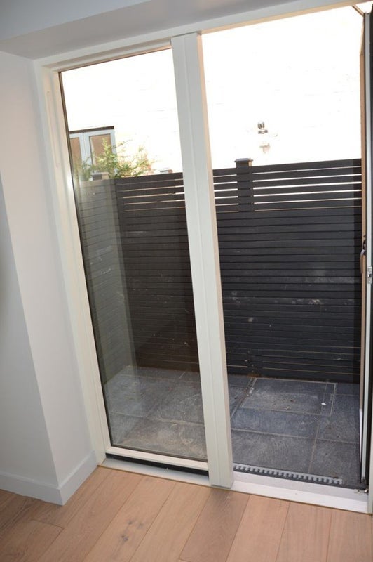 Flat Charteris Road in Greater London