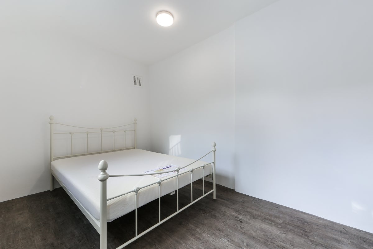 Flat Fonthill Road in Greater London