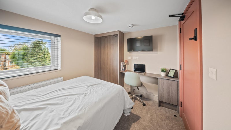 Room Mayfield Road in Nottingham