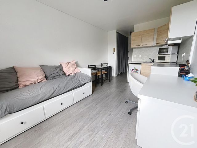 Flat Place Saint-Pierre in Beaumont