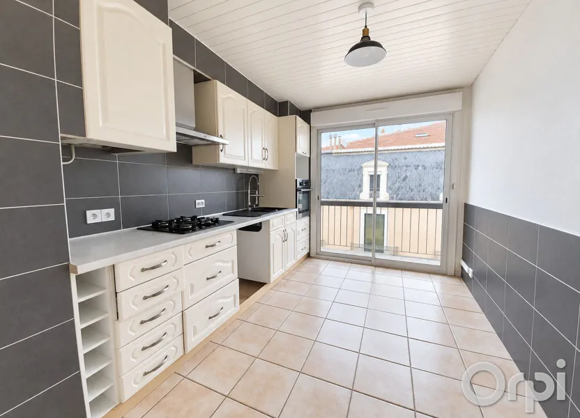 Appartement Rue Louis Pasteur à Béziers