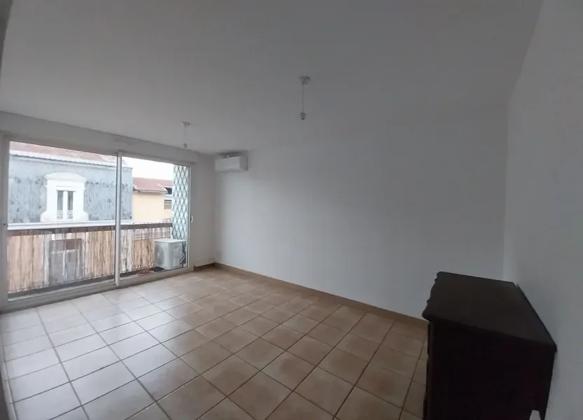 Appartement Rue Louis Pasteur à Béziers