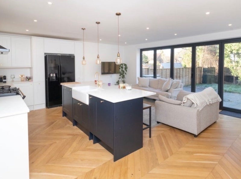 Room Westway Close in Greater London