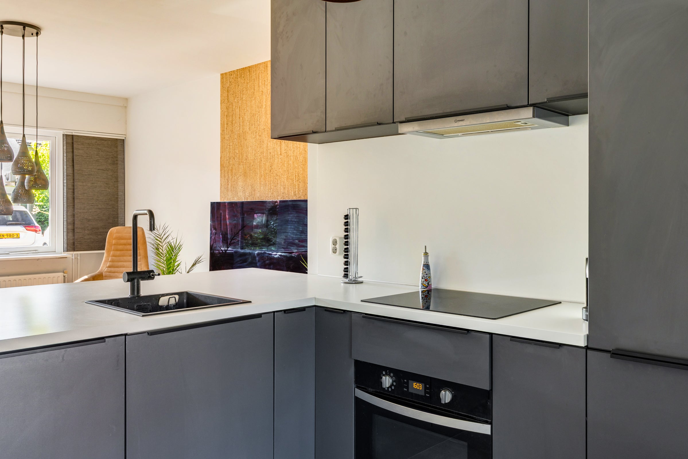 Hoekwoning te koop: Heienlangdonk 63, Breda
