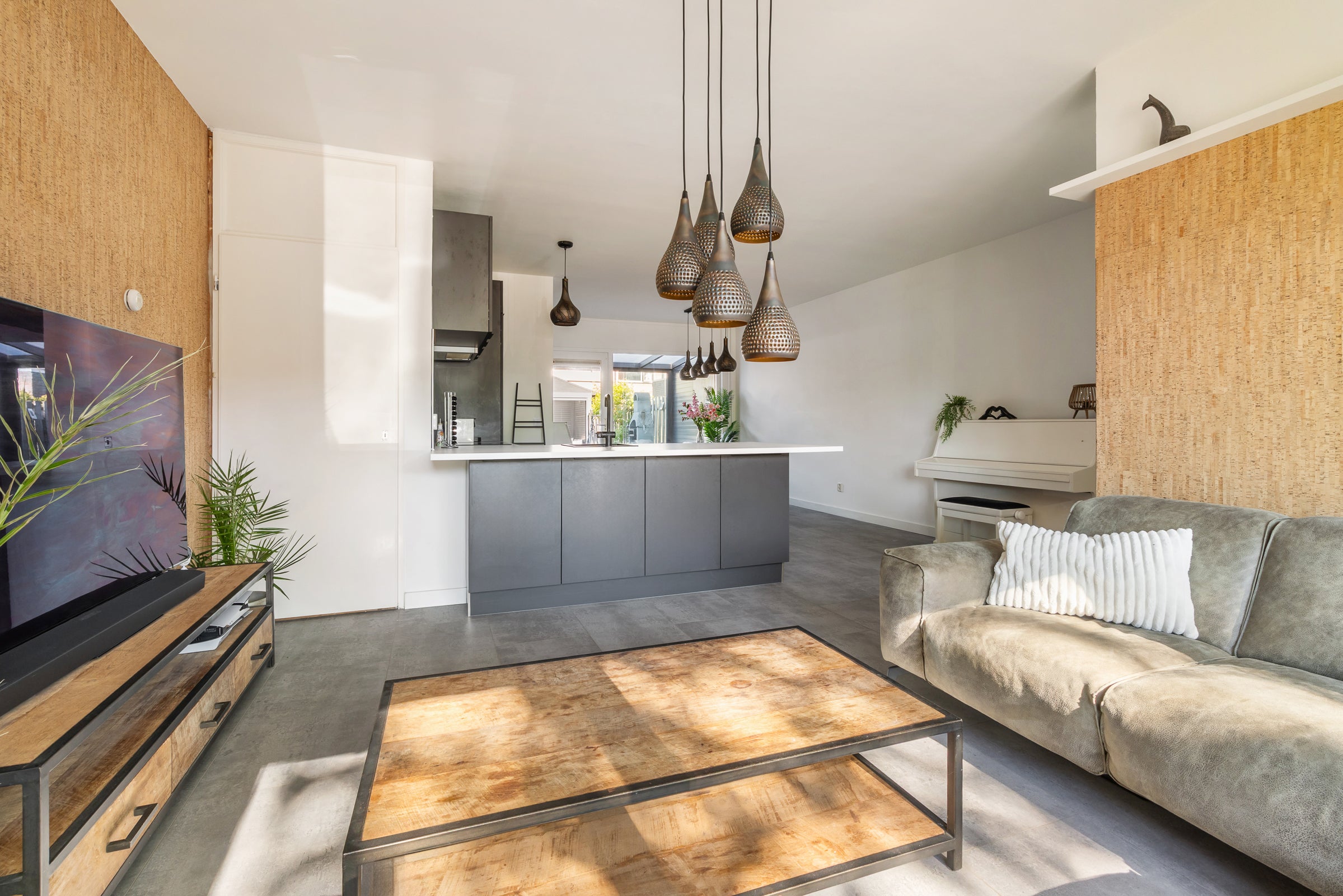 Hoekwoning te koop: Heienlangdonk 63, Breda