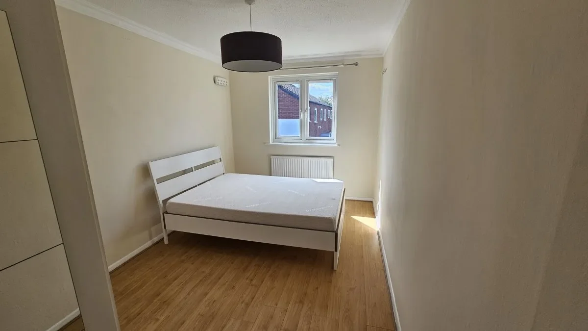 Flat St Pauls Close in Greater London