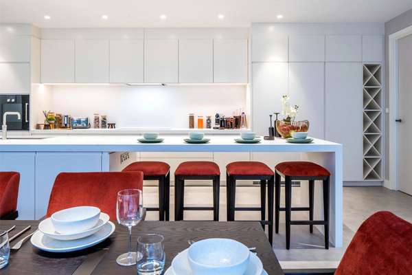 House Lyndhurst Gardens in Greater London