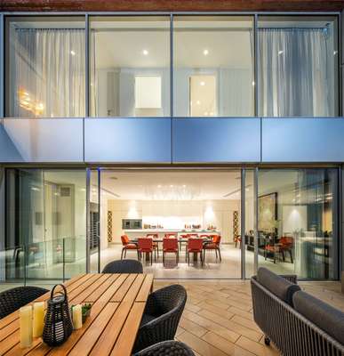 House Lyndhurst Gardens in Greater London
