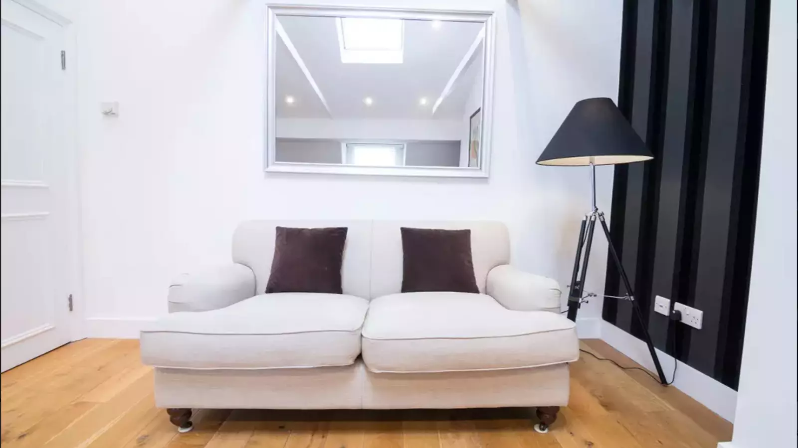 Flat Oxberry Avenue in Greater London