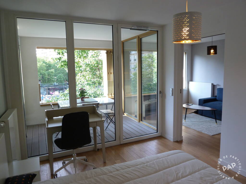 Flat Place Félix Éboué in Paris