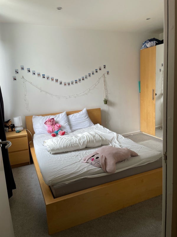 Room Gifford Street in Greater London