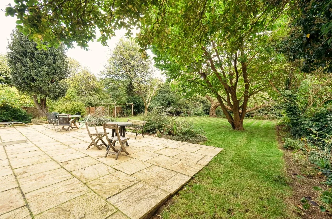Flat Highbury New Park in Greater London