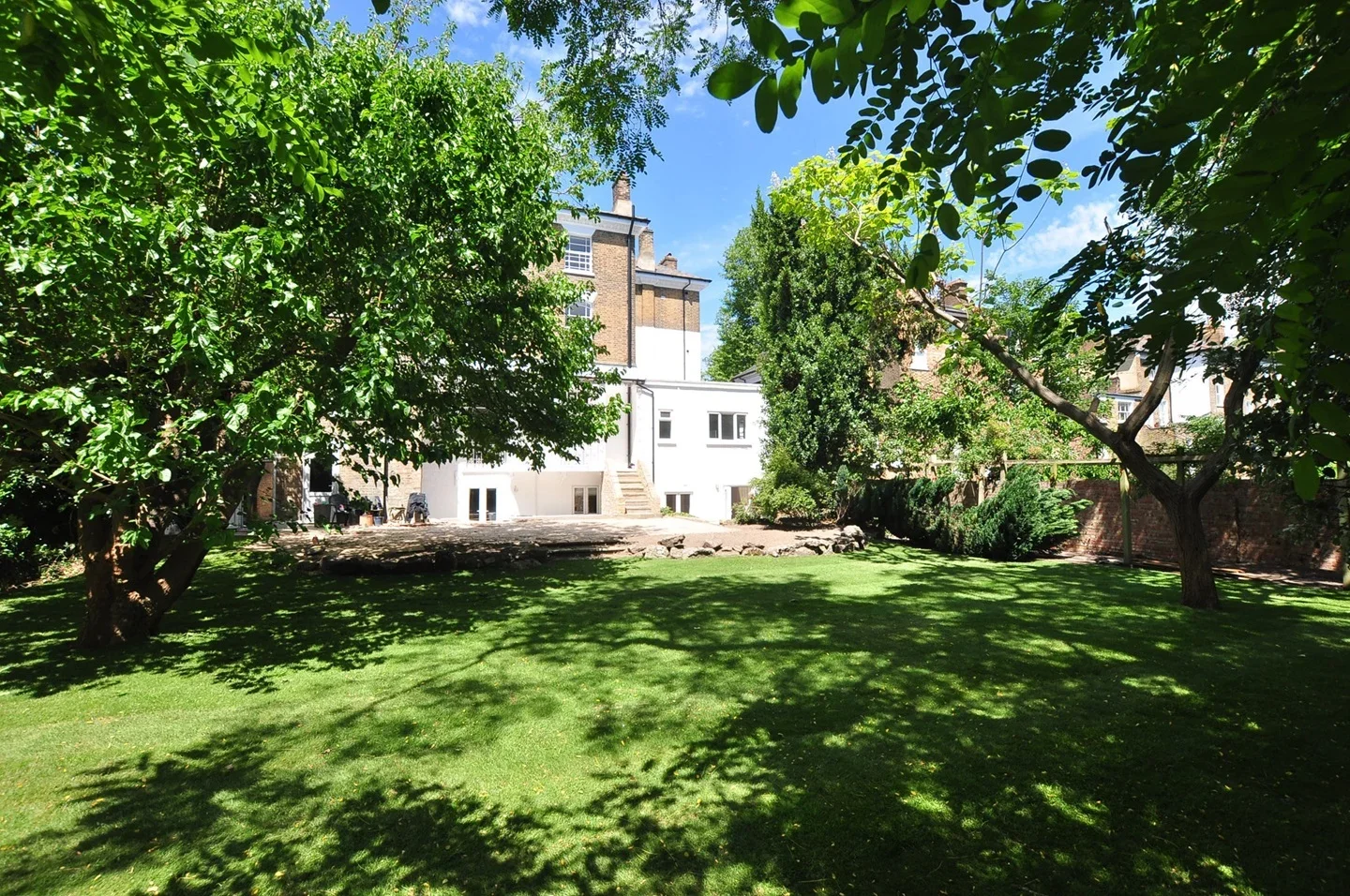 Flat Highbury New Park in Greater London