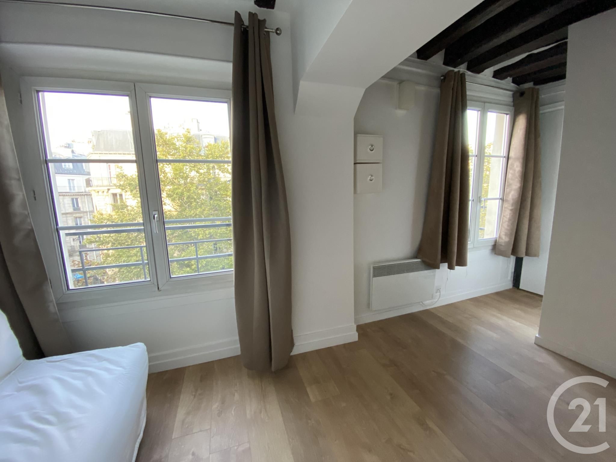 Appartement Boulevard Saint-Germain à Paris