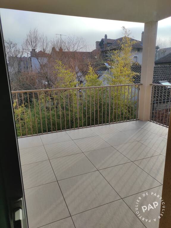 Flat Rue de la Loire in Feurs