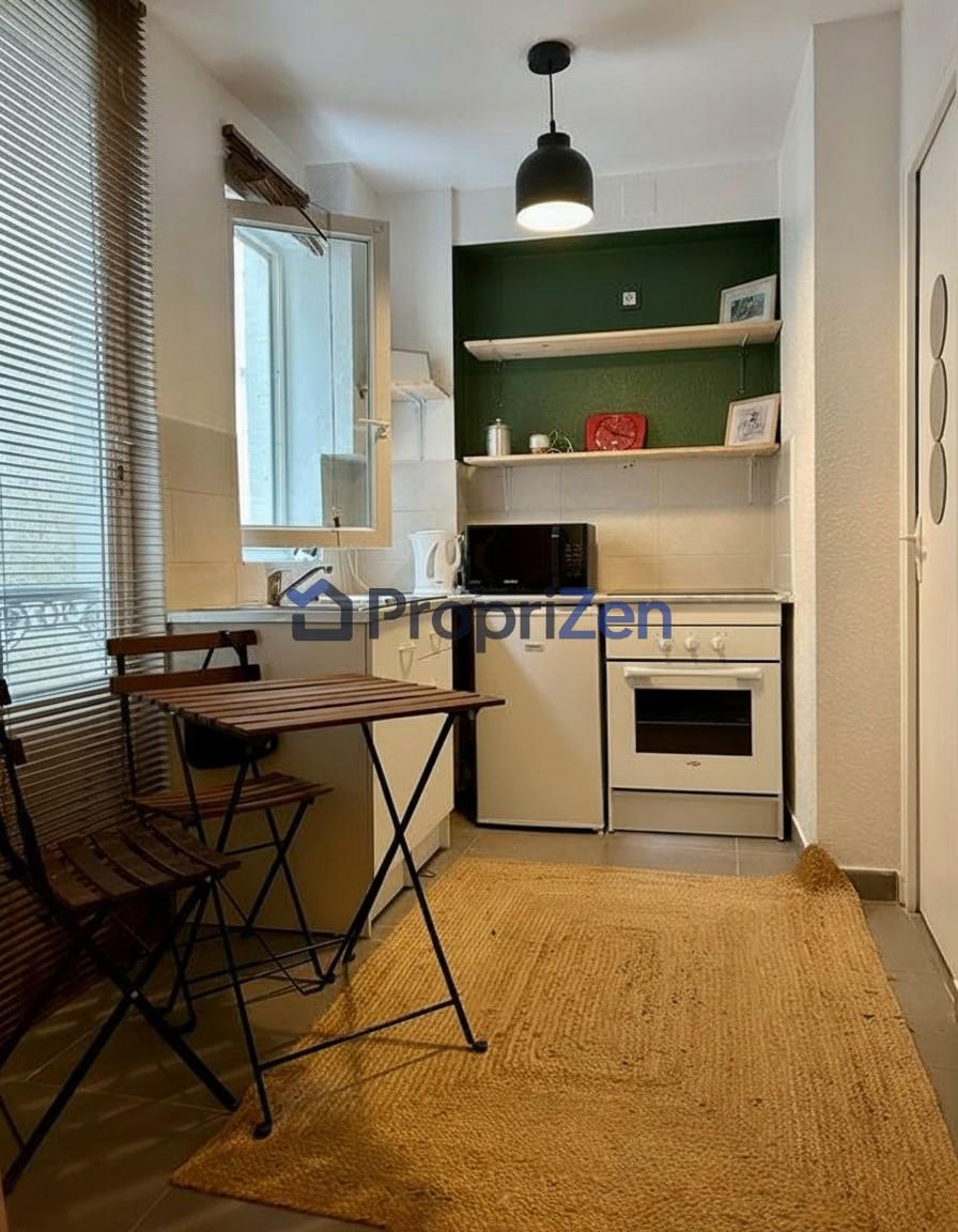 Room Rue Raymond Losserand in Paris