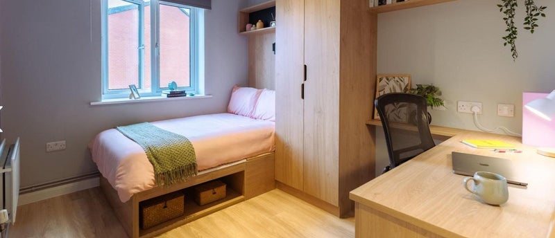 Room Templar Court in Nottingham