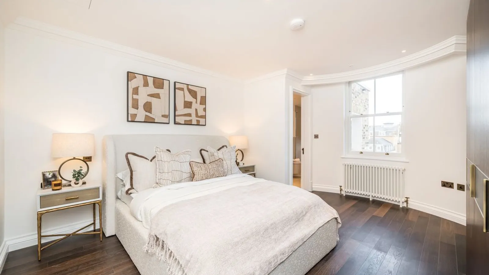 Flat Charles Street in City of Westminster