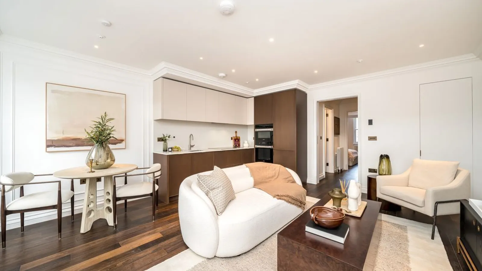 Flat Charles Street in City of Westminster