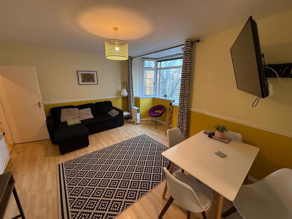 Flat Prince's Place in Brighton and Hove