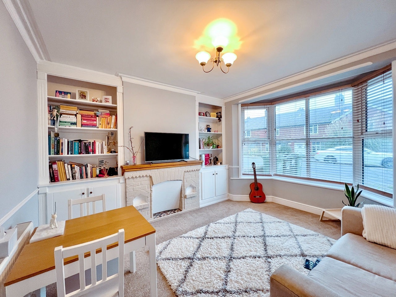 Flat Whitley Road in Eastbourne