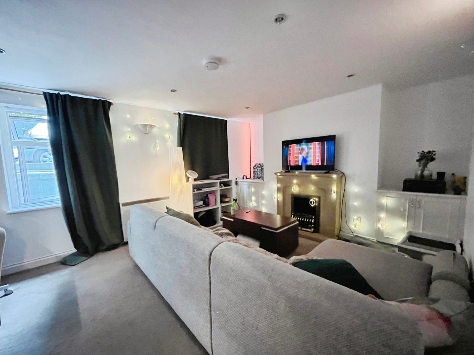 Flat Ealing Green in Greater London
