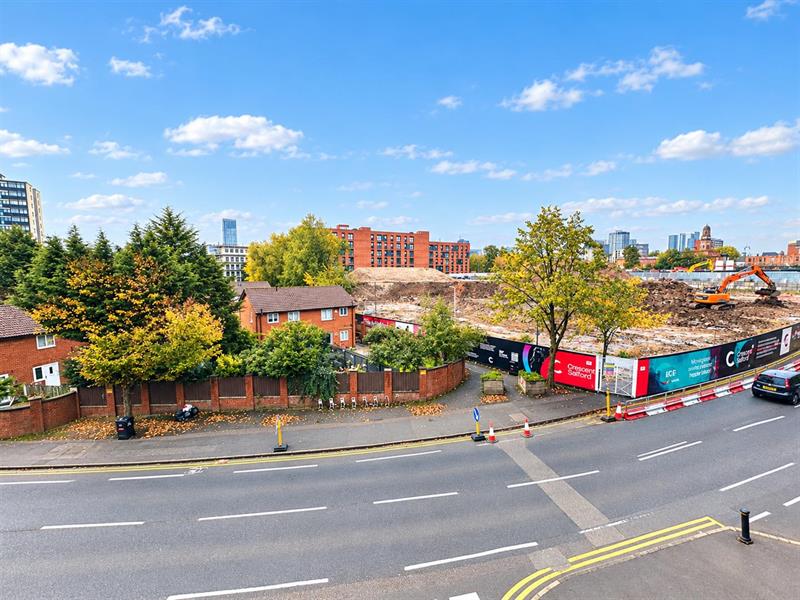 Flat Adelphi Street in Salford