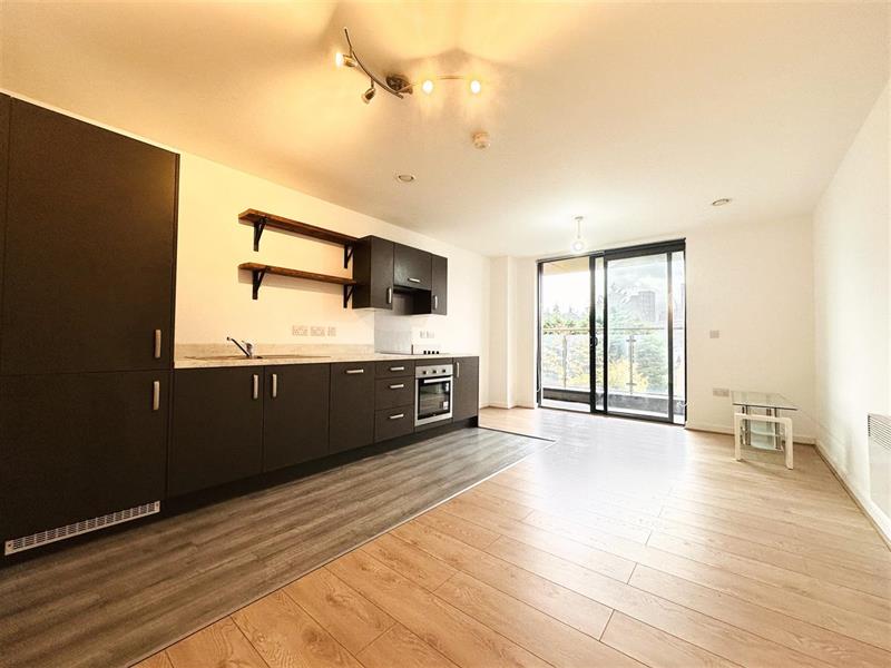 Flat Adelphi Street in Salford