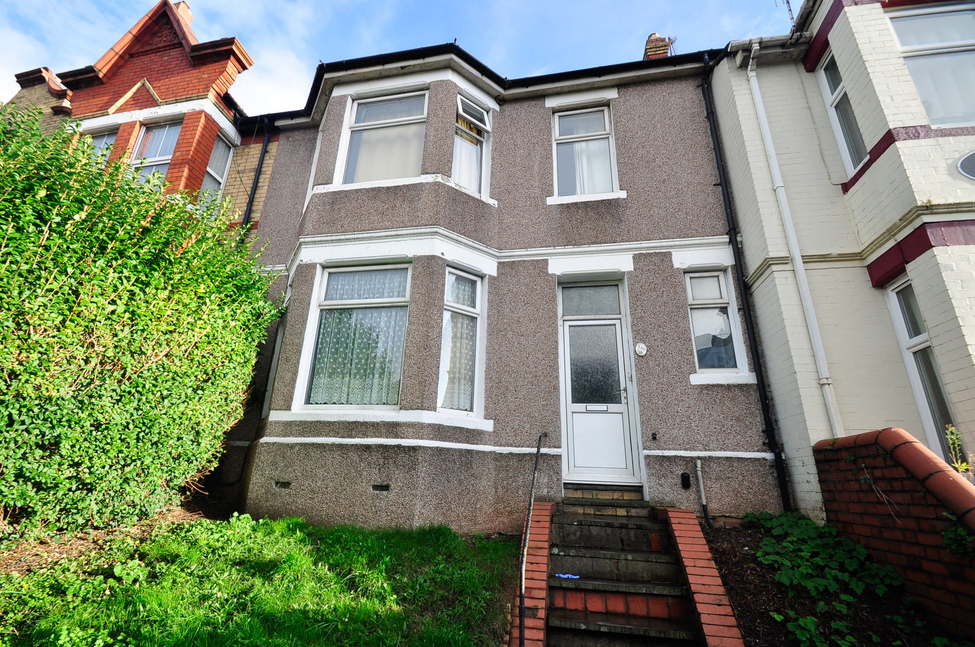 Room Caerleon Road in Newport