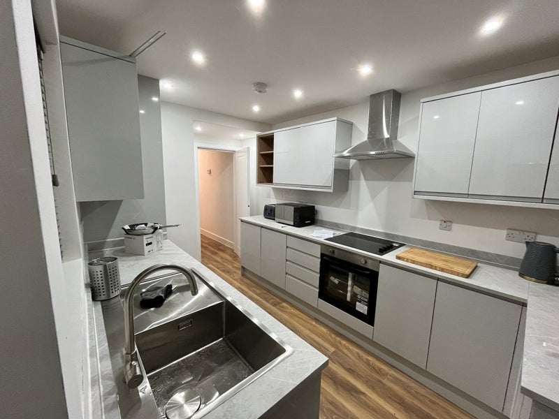 Room Pearman Road in Sandwell