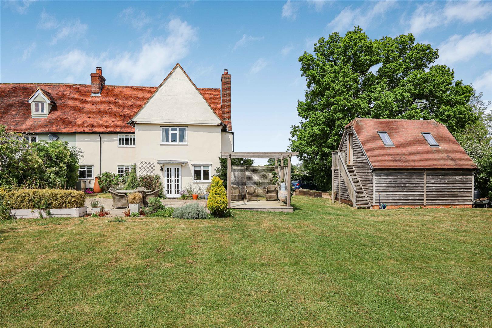 House Mallows Green Road in Uttlesford
