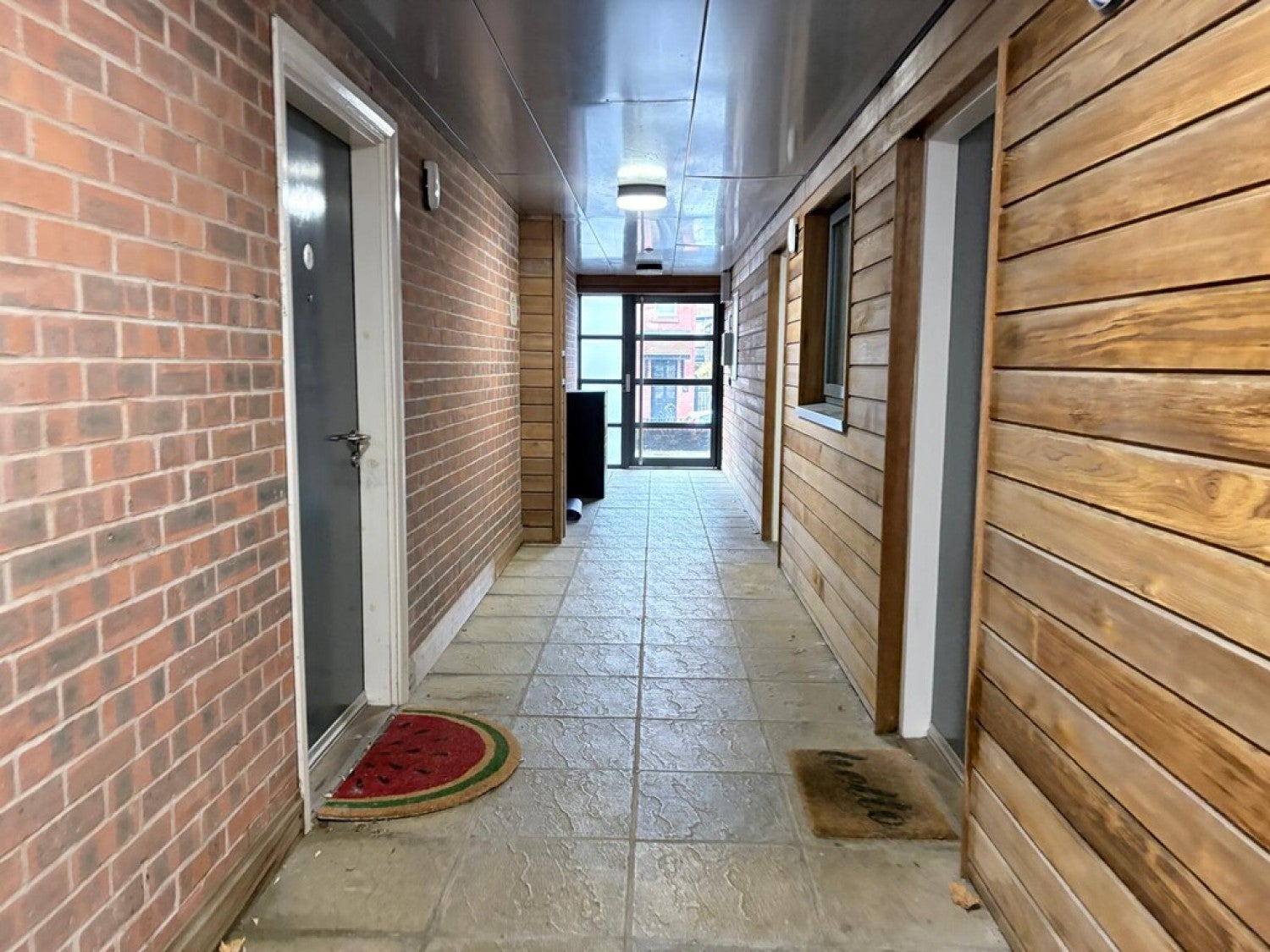 Flat Brantingham Road in Manchester