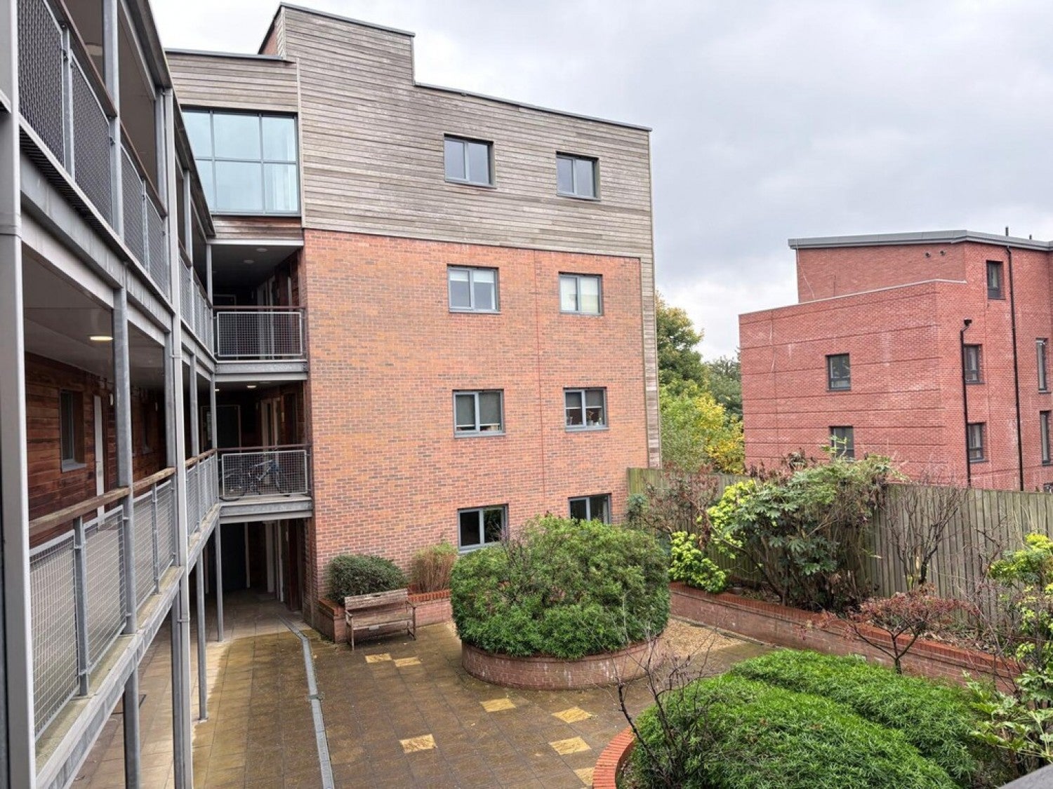 Flat Brantingham Road in Manchester