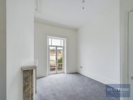 Flat Grosvenor Street in Cheltenham