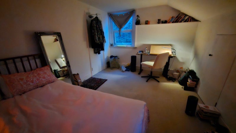 Flat Elmcourt Road in Greater London