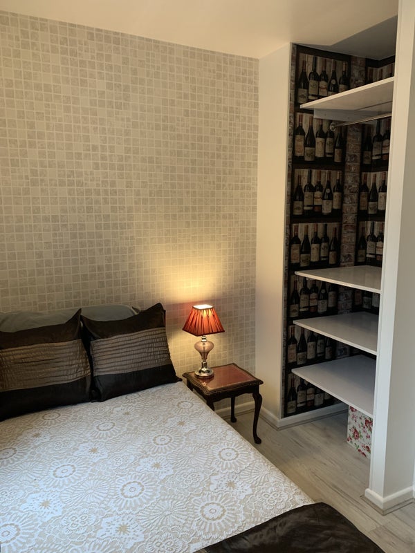 Room Hopkins Close in Bournemouth
