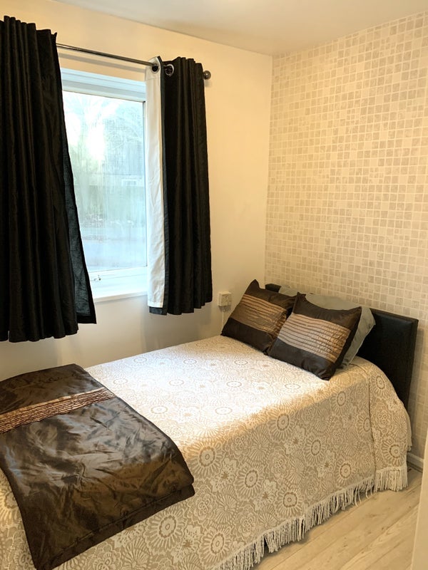 Room Hopkins Close in Bournemouth
