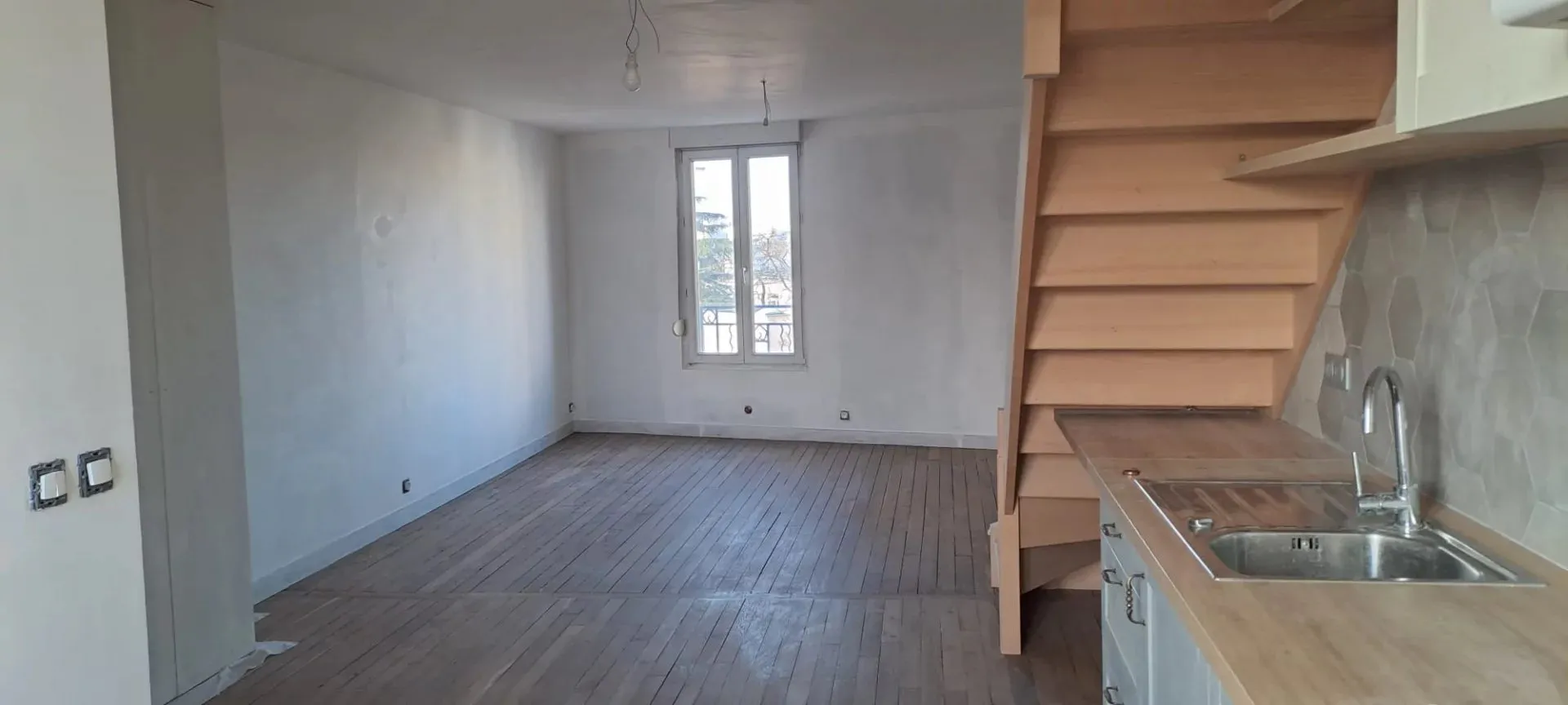 Flat Avenue Gabriel Péri in Saint-Ouen-sur-Seine