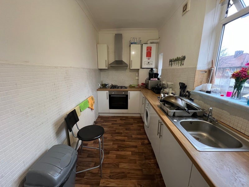 Room Stamfordham Road in Newcastle upon Tyne