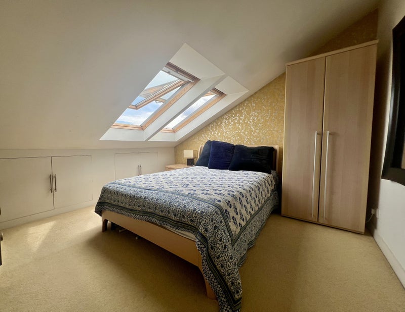 Flat Hartfield Crescent in Greater London