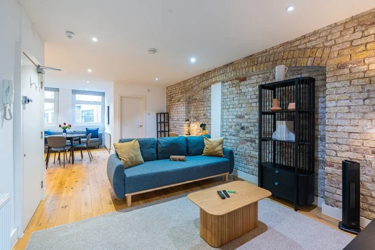 Flat Farringdon Road in Greater London